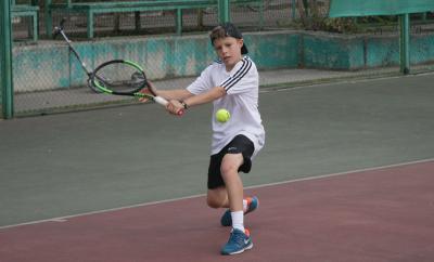 В Рязани прошёл турнир по теннису памяти Олега Корнблита